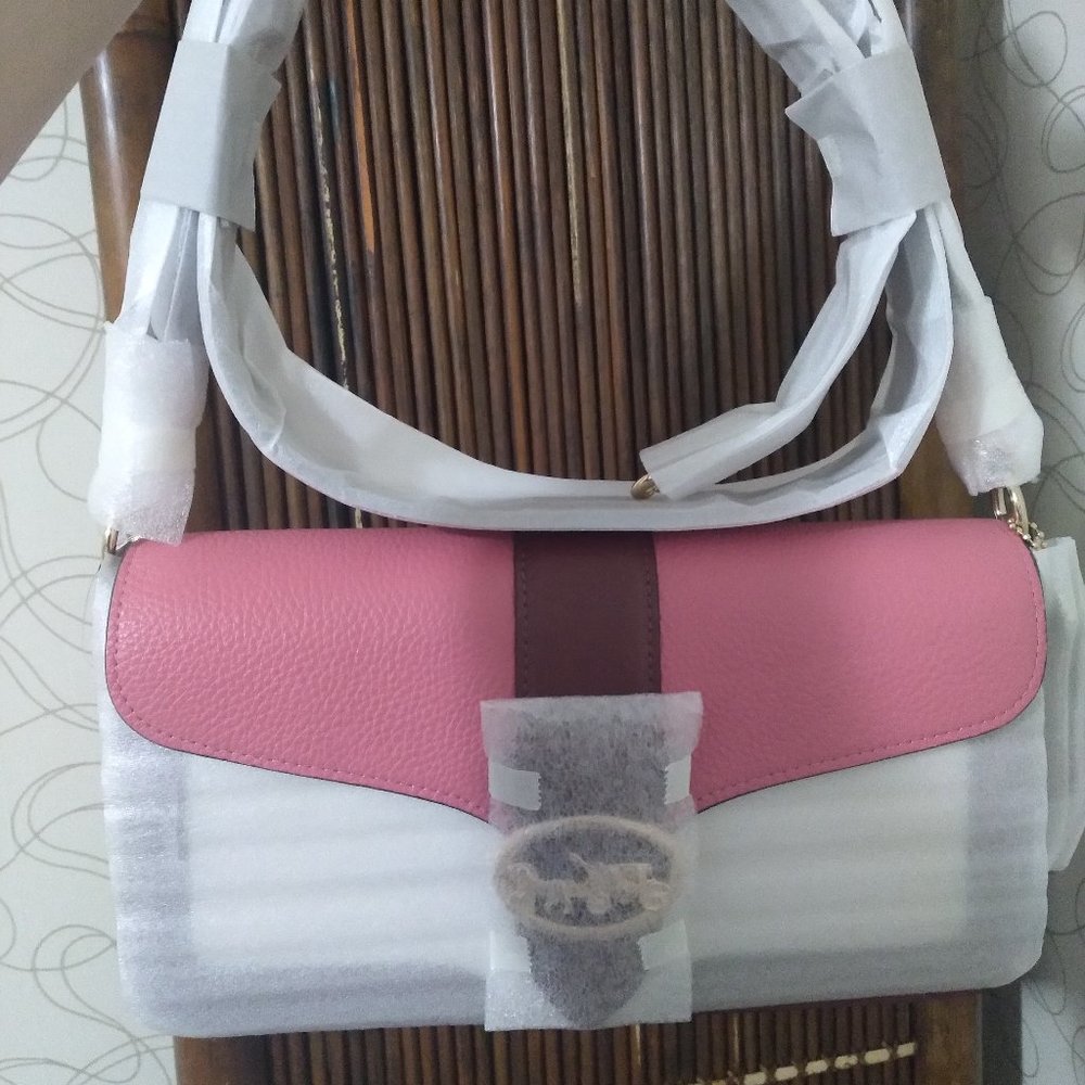 Coach Bag - Picture 5 of 6